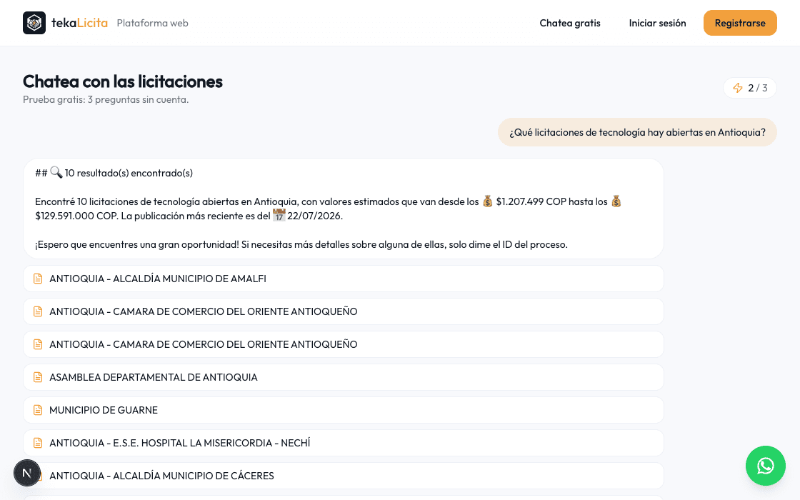 Chat de tekaLicita en el computador, respondiendo una pregunta sobre licitaciones